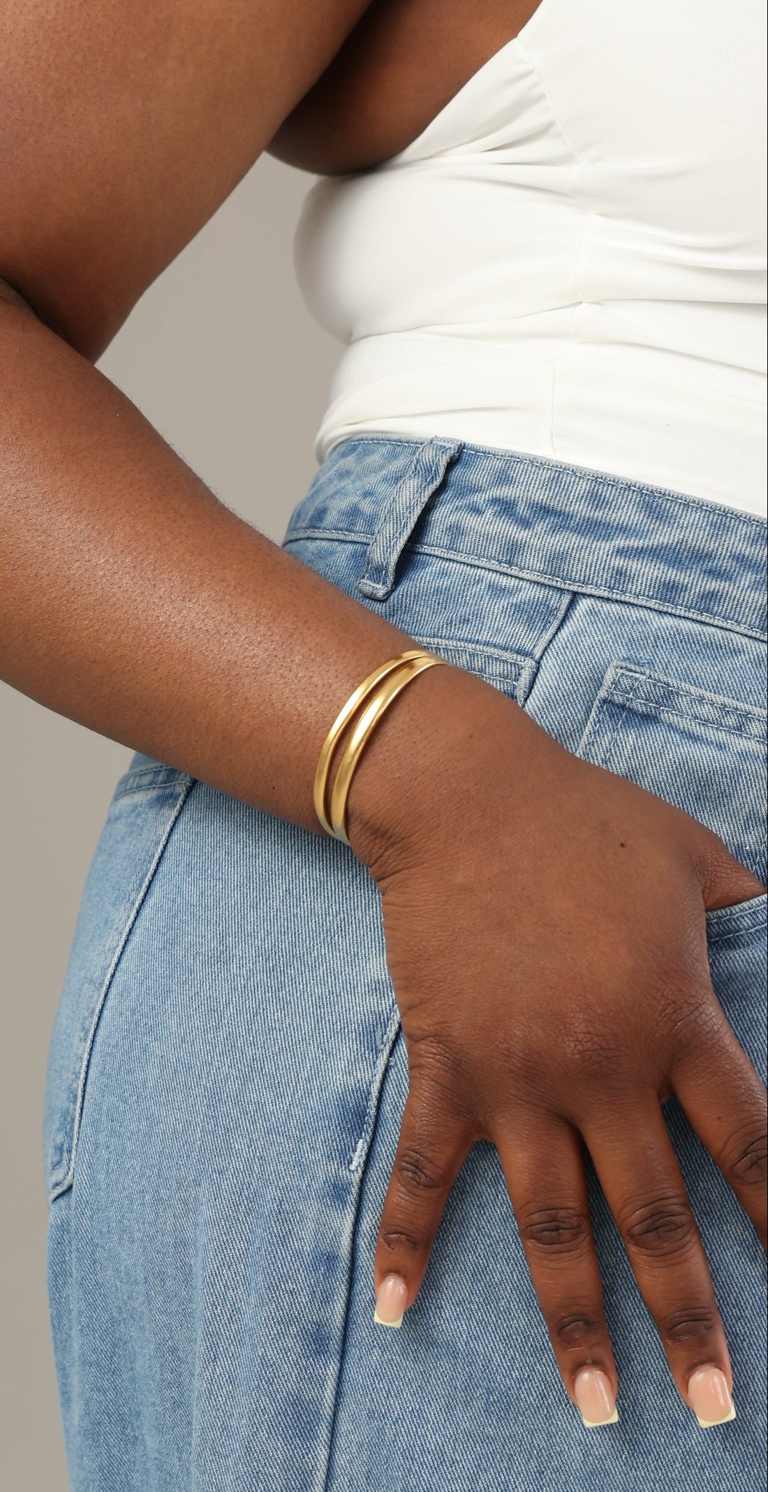 Anchor Bangle