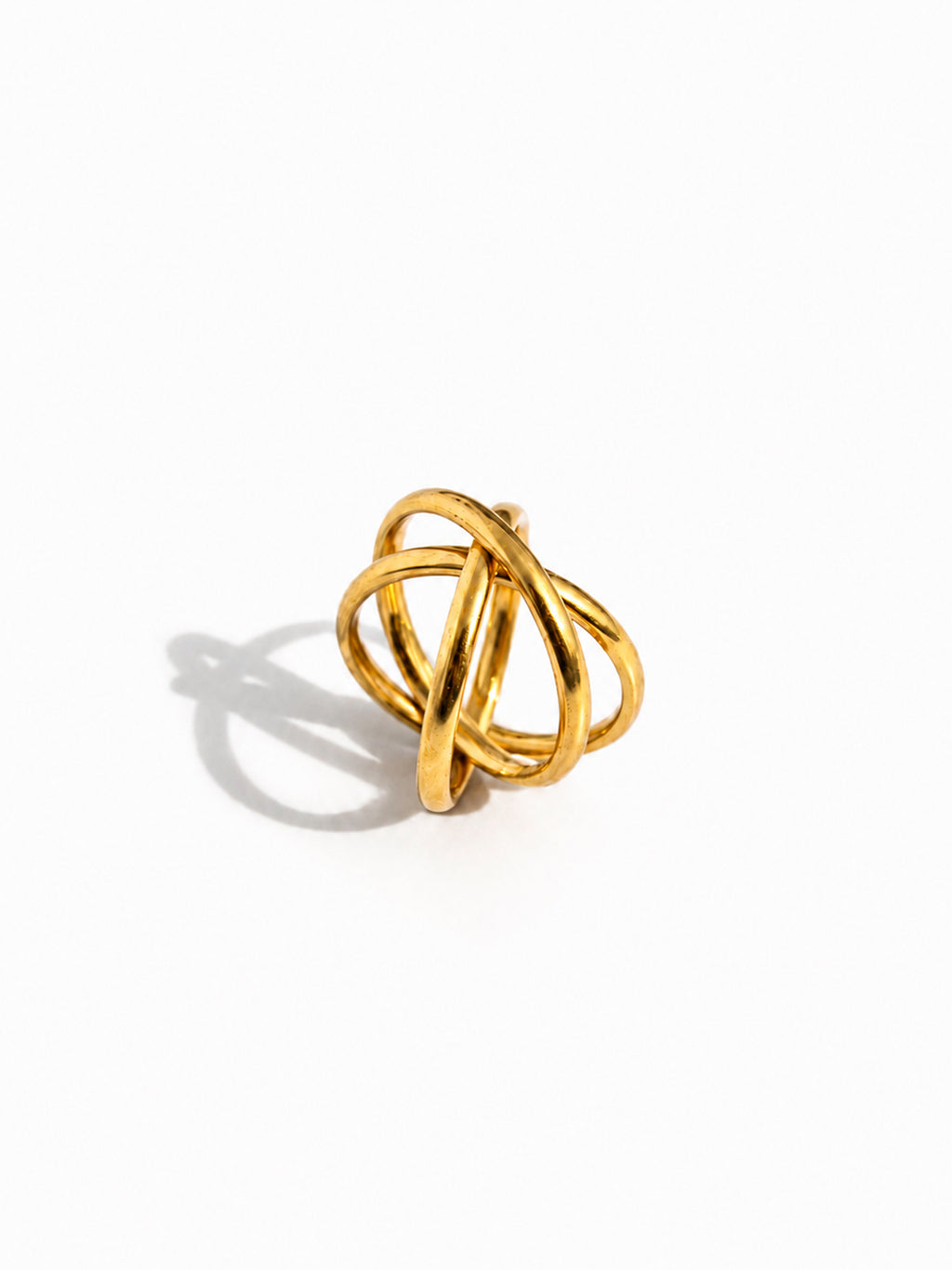 Trifold ring